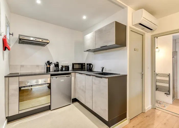 Le Logis De Joseph Au Pied De La Cite Medievale * Carcassonne