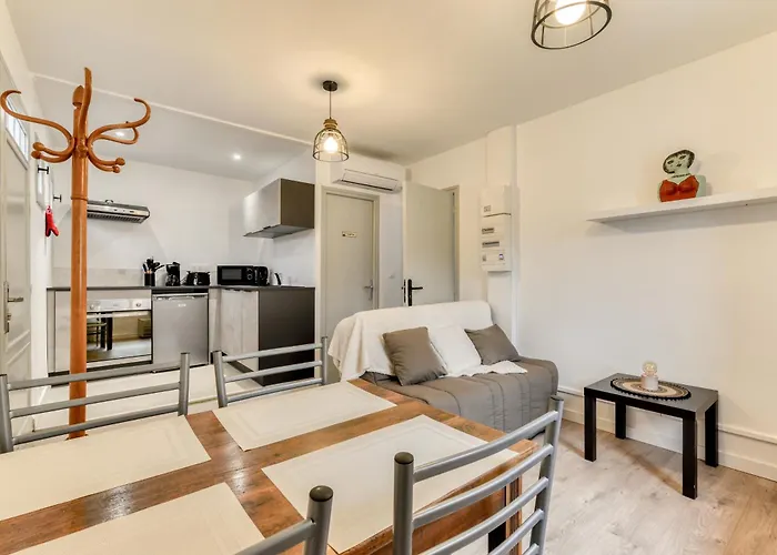 アパート Le Logis De Joseph Au Pied De La Cite Medievale カルカソンヌ