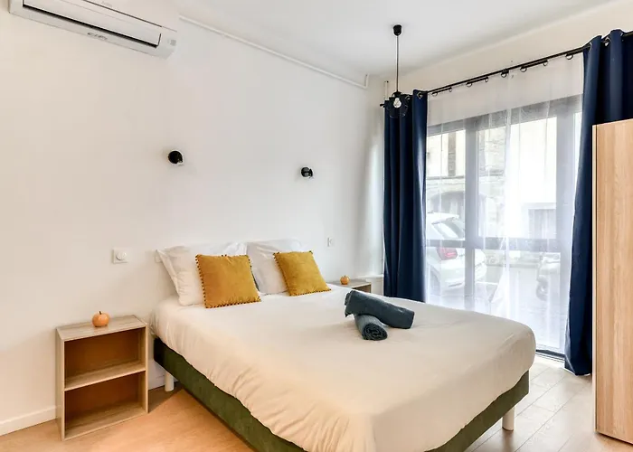 Le Logis De Joseph Au Pied De La Cite Medievale * Carcassonne